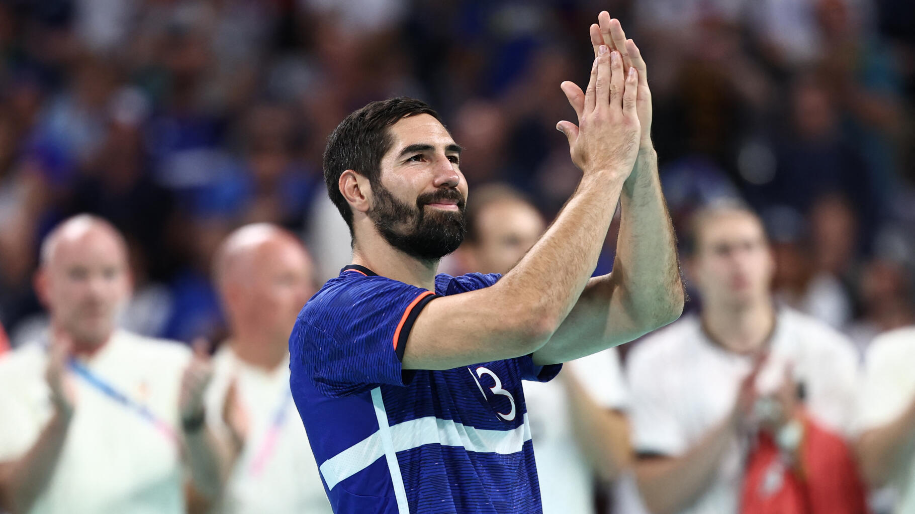 Handball aux JO 2024 : Nikola Karabatic ovationné après le dernier match de sa carrière, malgré l’élimination