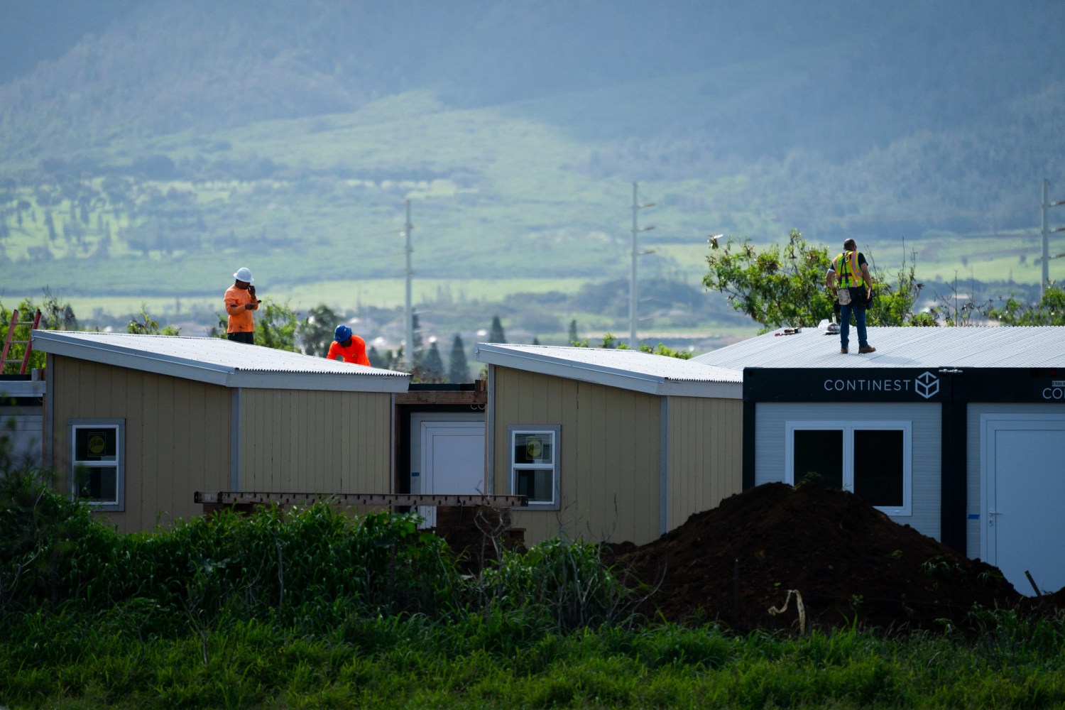 Maui wildfire victims wait for housing as a tiny home village sits mostly empty