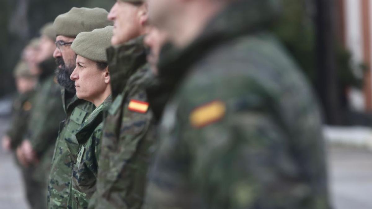 Militares del Ejército se oponen el entrenamiento oficial y deciden curtirse por su cuenta