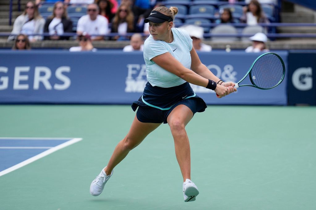 Amanda Anisimova to face Jessica Pegula in final at Toronto – ESPN