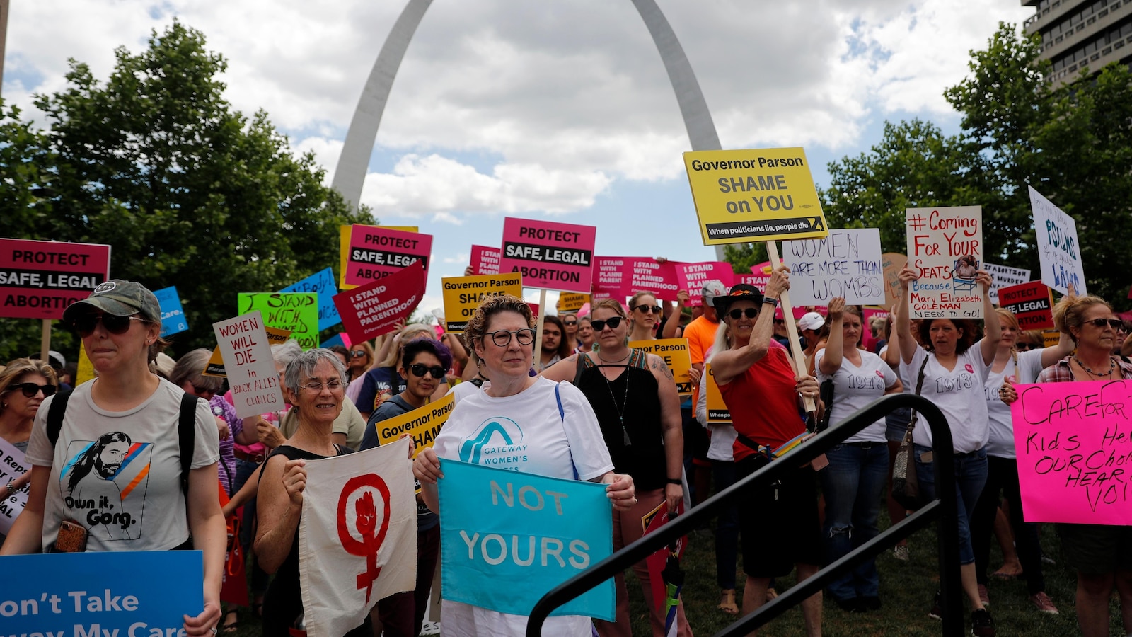 Arizona and Missouri join states with abortion amendments on the ballot. What would the measures do?