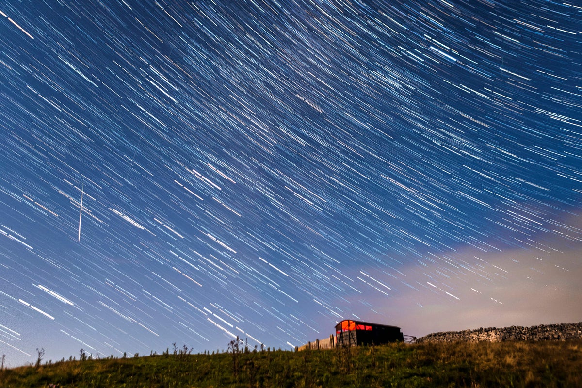 How to watch the last night of the perseid meteor shower as it peaks