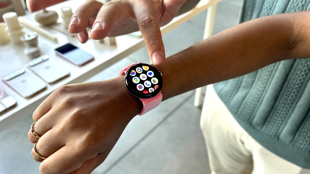 I tried on the new large Pixel Watch 3 and it’s stunning — just beware of this one thing