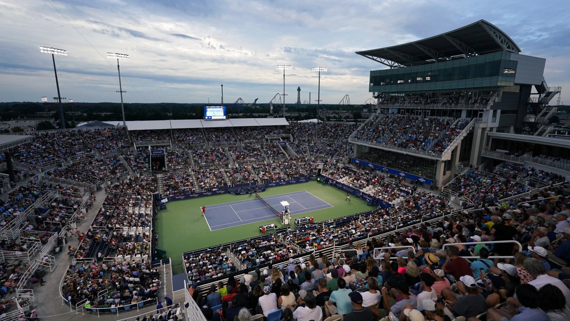 Irreconocible: tenista número 3 del mundo perdió la cabeza tras caer ante el 47 del ranking ATP, que es 16 años mayor