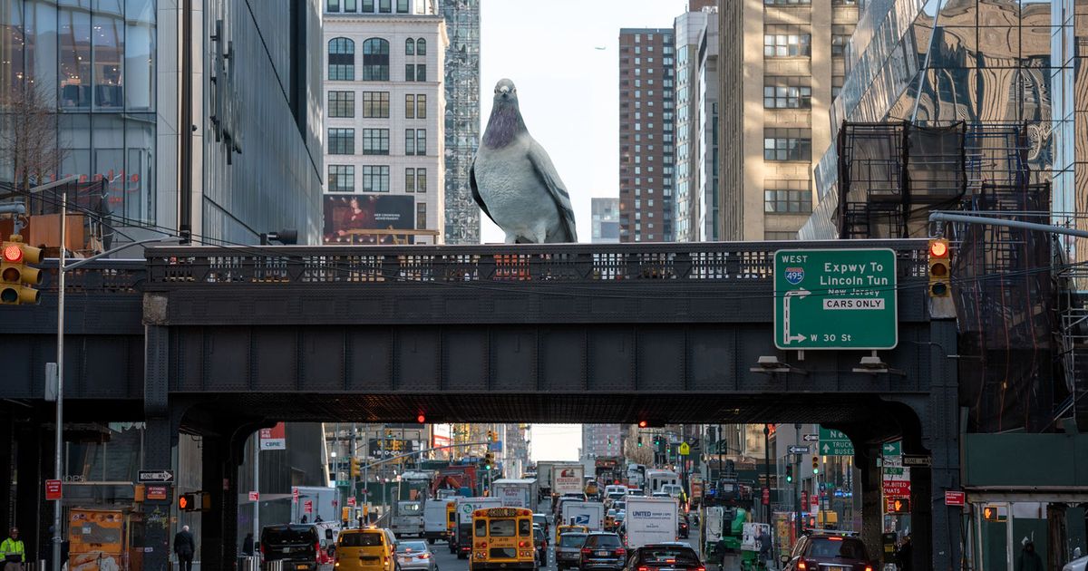 Iván Argote’s Big Pigeon Sculpture To Land on the High Line