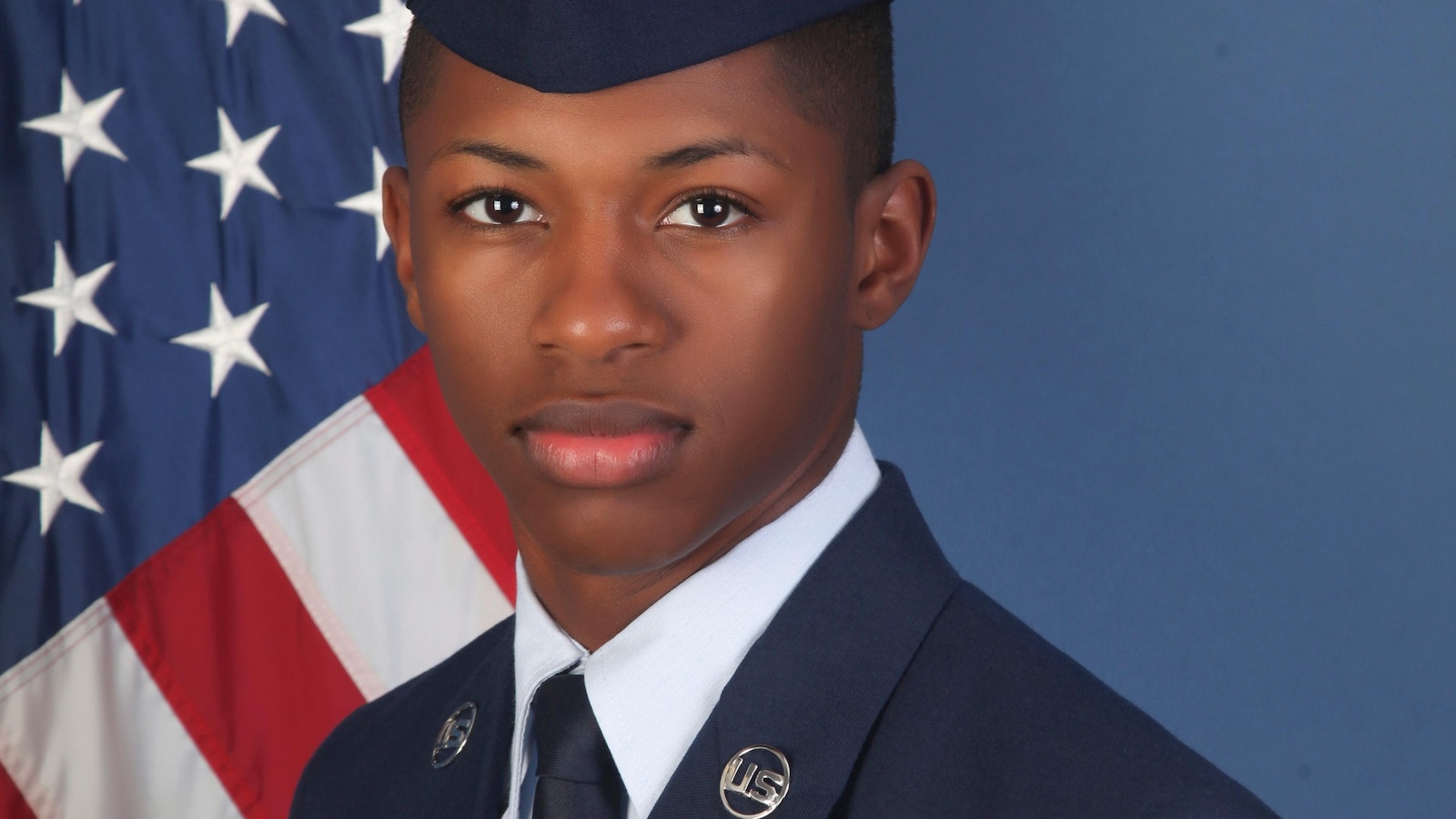 Lawyer and family of U.S. Air Force airman killed by Florida deputy demand that he face charges