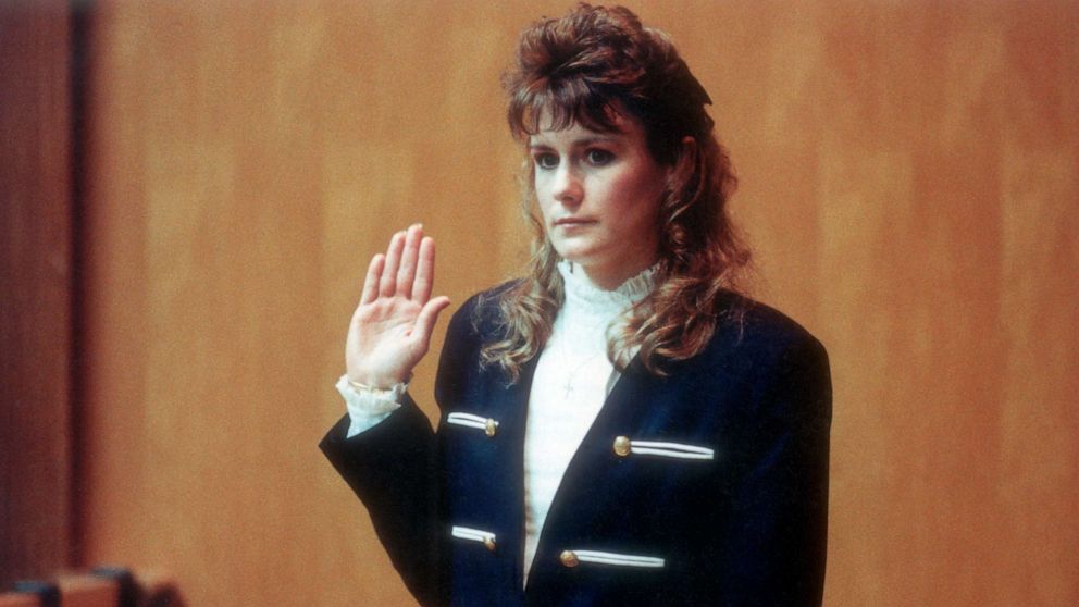 Pamela Smart on teen lover who murdered husband nearly 3 decades ago: ‘I loved him’