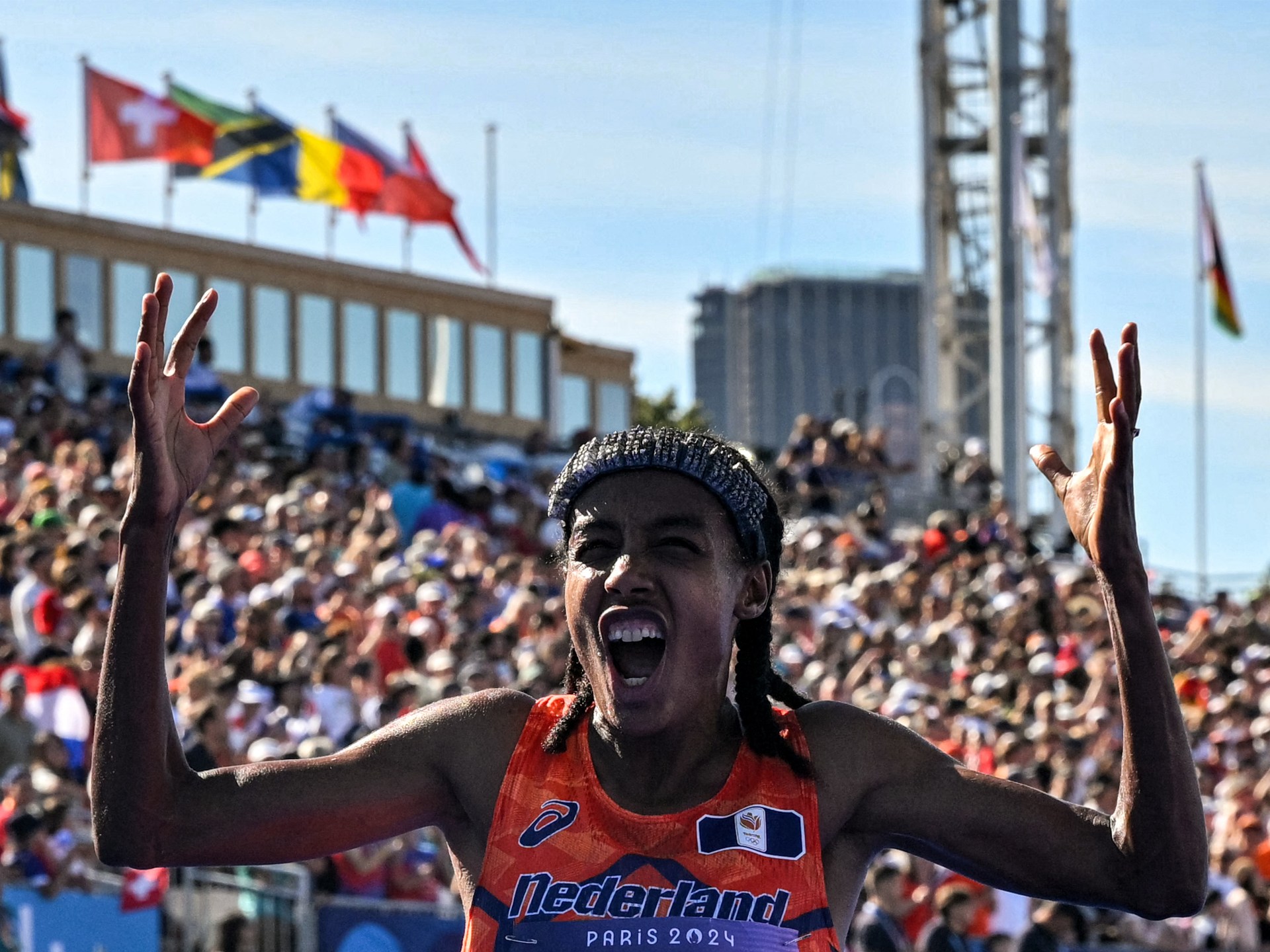 Sifan Hassan puts on a fight to win marathon gold at Paris Olympics 2024